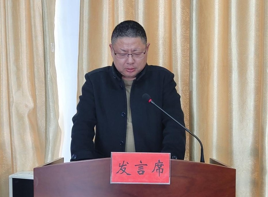 16财务部.jpg 16财务部.jpg